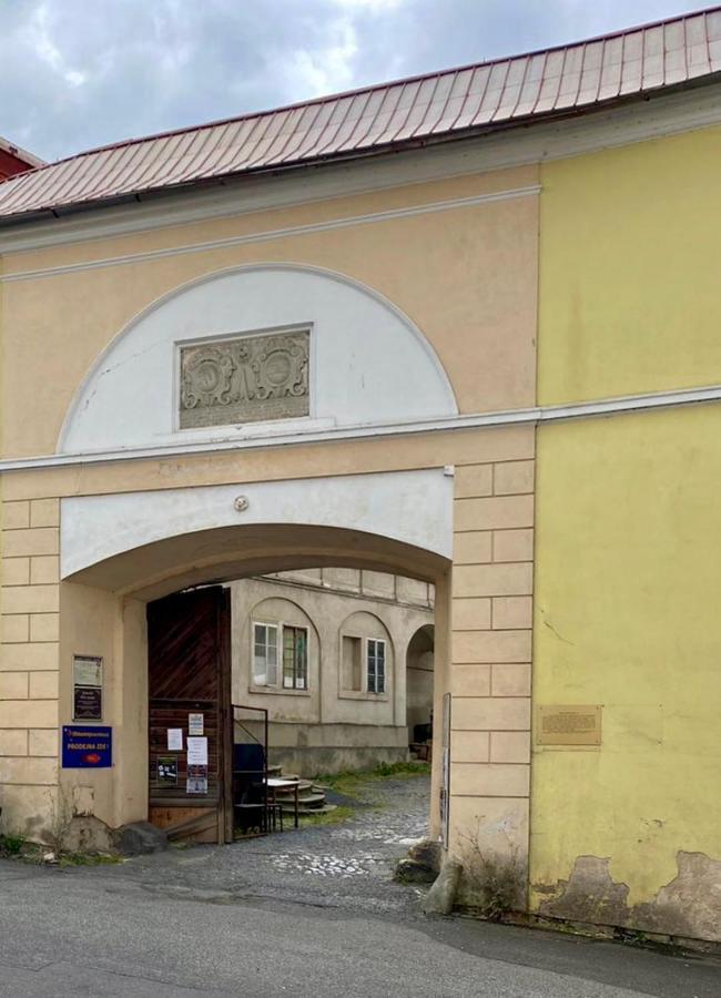 Česká Kamenice Apartman Gold Na Zamku מראה חיצוני תמונה